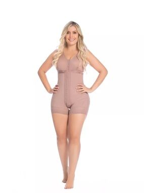 DELIÉ 09086 3XL Colombian Faja High Compression Shapewear w/ Built-In Bra USED